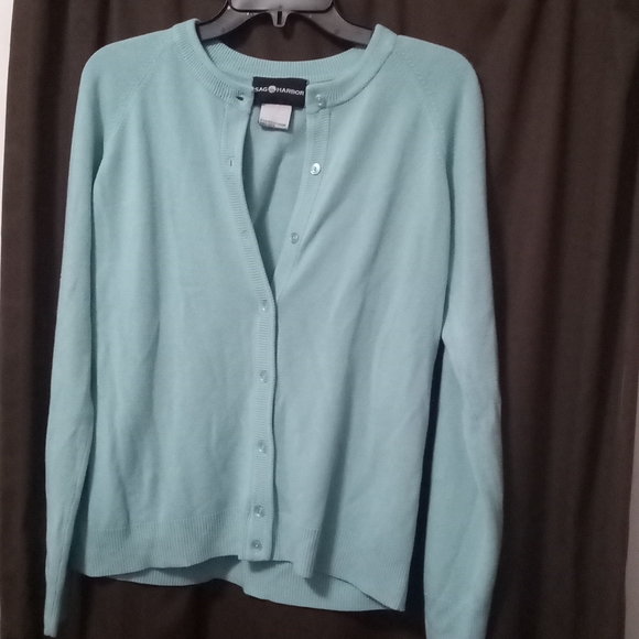 BUNDLE Sag Harbor- 2 piece sweater - Picture 2 of 5